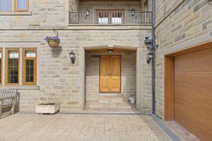 Photo 48- click for photo gallery